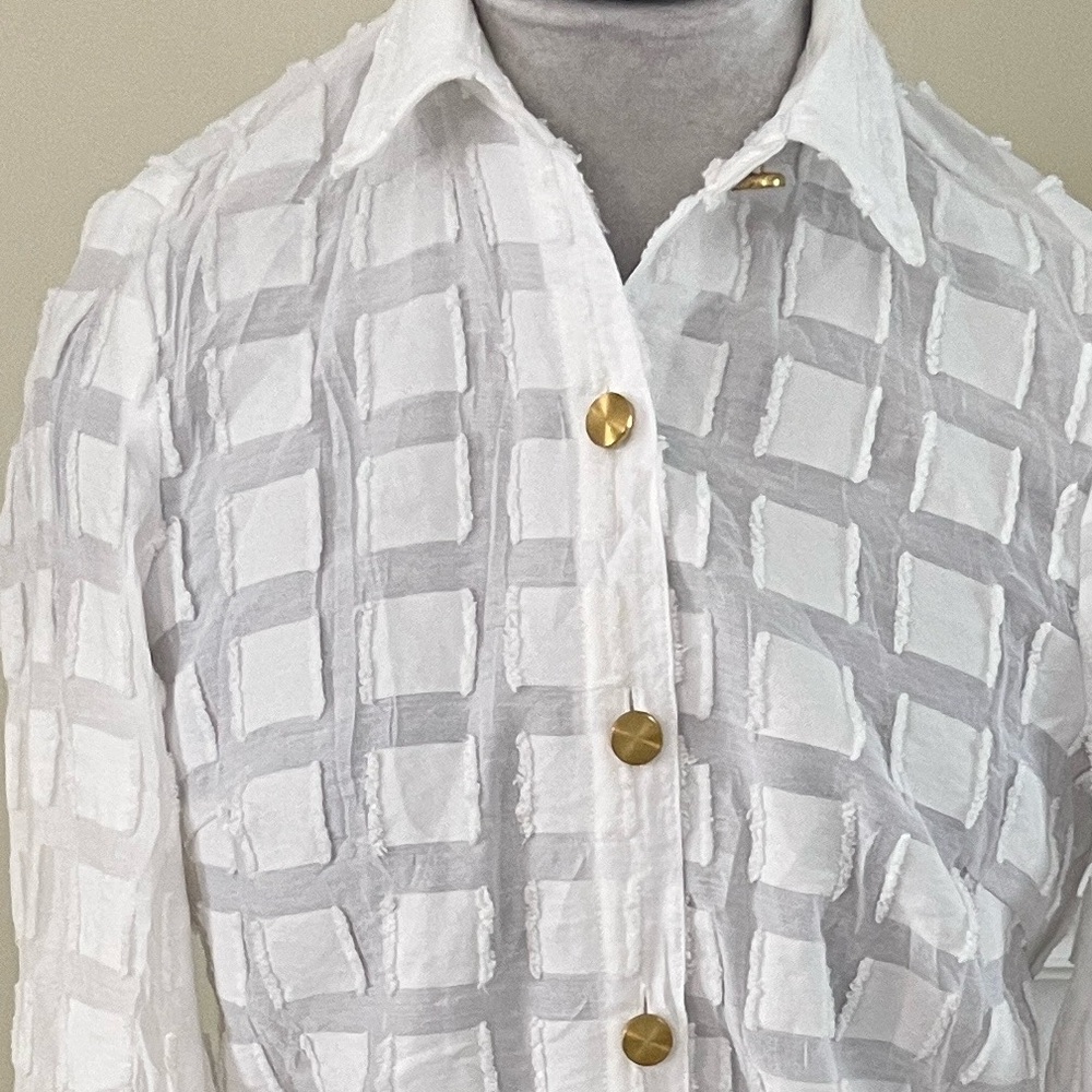 CHICOS White Grid-Texture Geometric Button-Down S… - image 5
